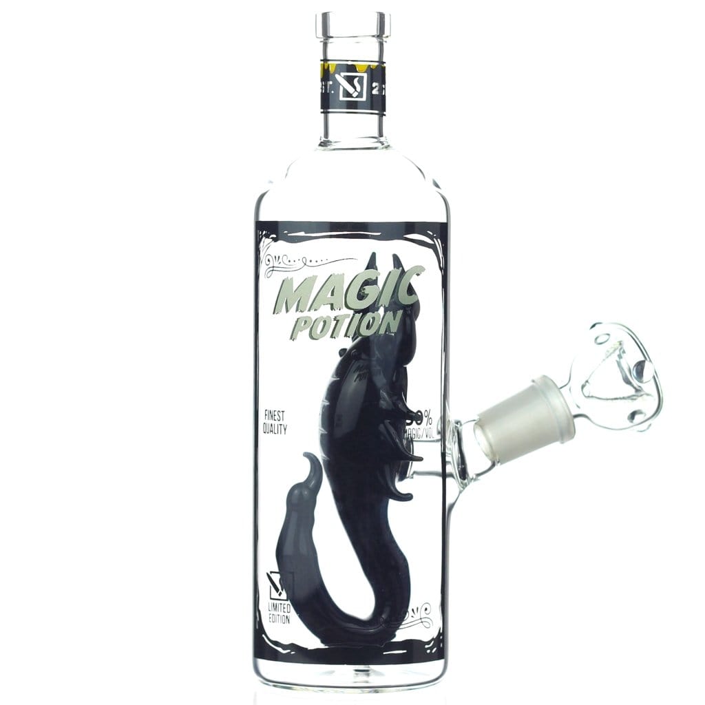 Front view of the “Spooktober Scorpion” Smoking Box, a clear glass piece shaped like a scorpion with a curved tail.