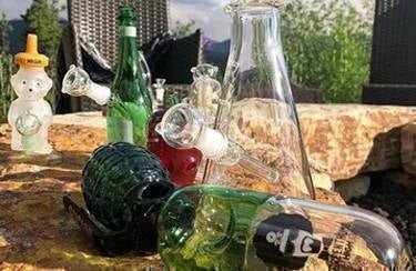 Looking Ahead: The Future 5 Factors That Affect a Bong’s Durability in 2019 - Daily High Club