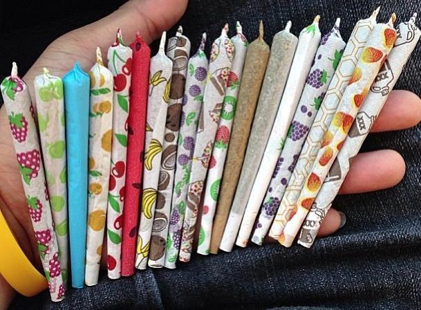 The Top 5 Best Flavored Rolling Papers - Daily High Club