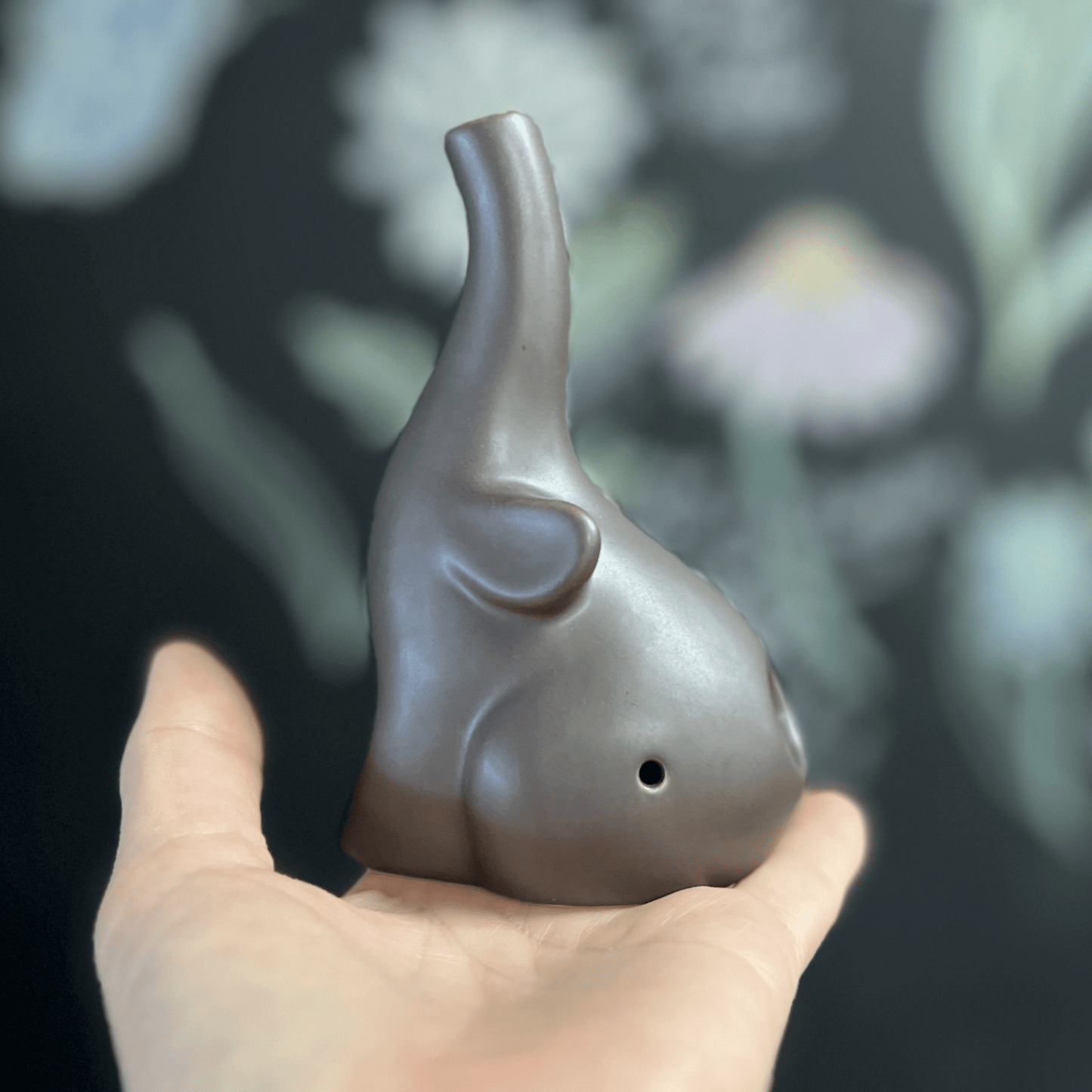 SensiBox Hand Pipe Baby Elephant Sherlock Pipe