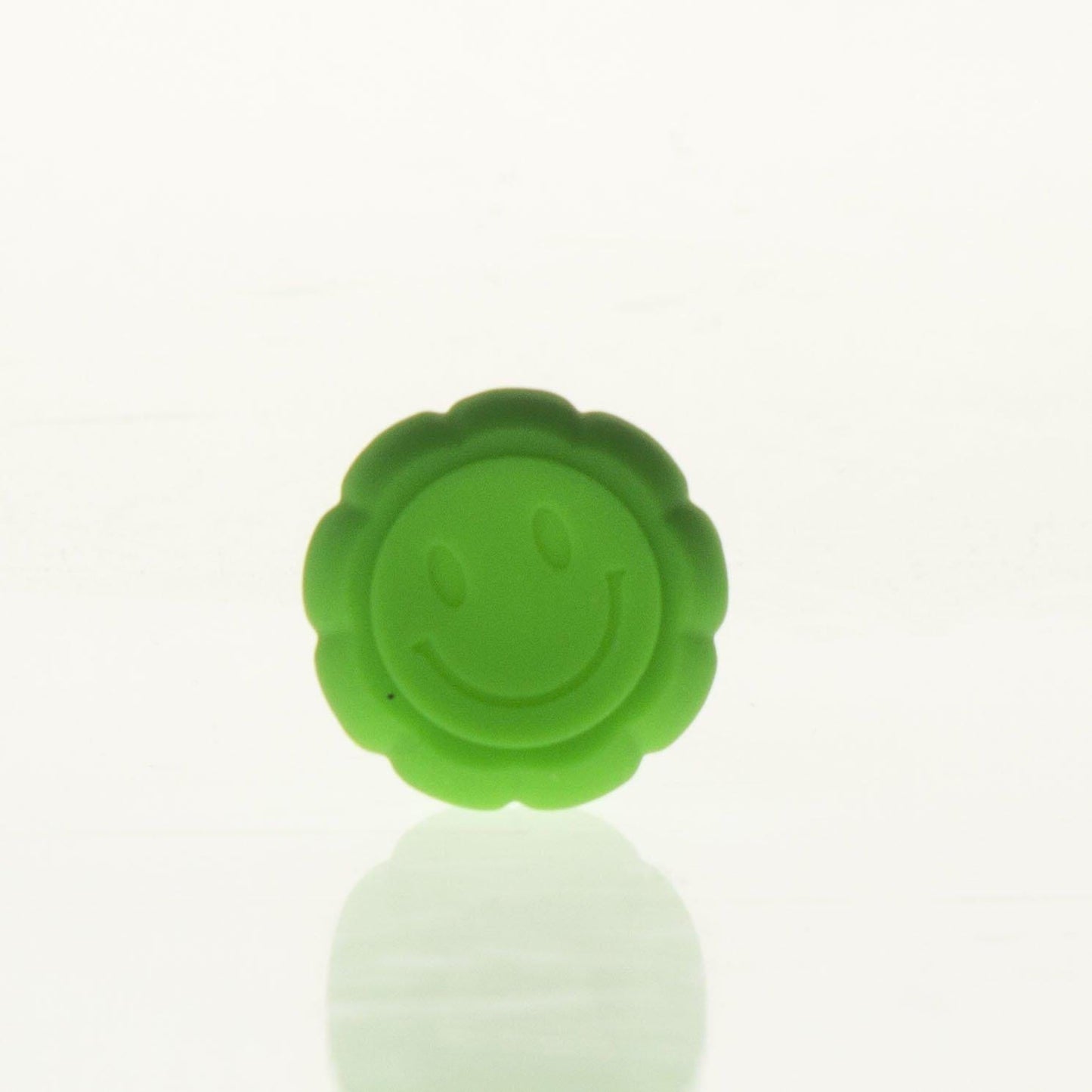 Daily High Club Container Green Smiley Pumpkin 6ml Silicone Container