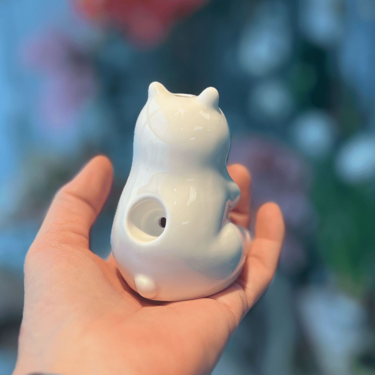 SensiBox Hand Pipe Donut Bear