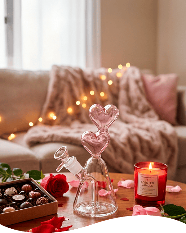 6" Hearts Converge Glass Bong