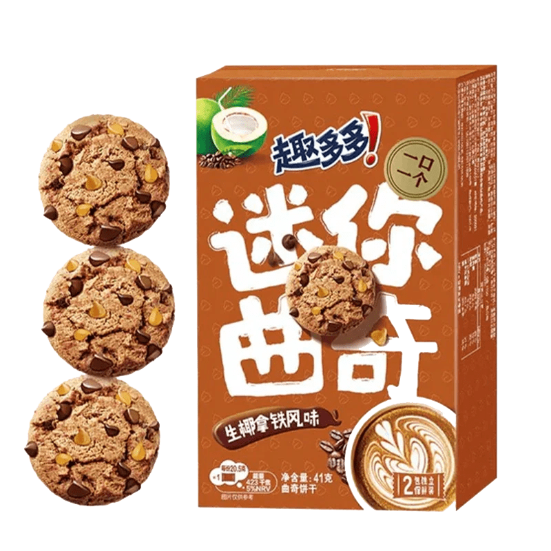 A front view of Chips Ahoy! Cookies - Coconut Latte with Chinese text, arranged on a light background.