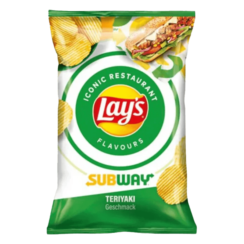 Lay's Chips - Iconic Restaurant Flavors - Subway Teriyaki Geschmack packaging is shown in a close-up, angled shot with bright lighting.