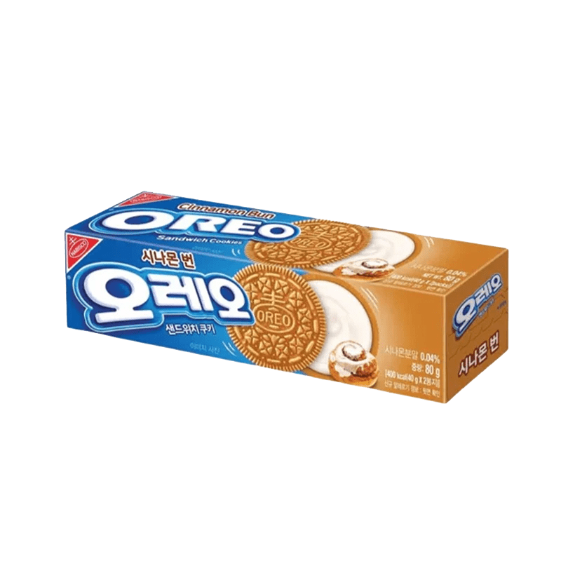 A close-up, angled shot of Oreo Cookies - Limited Edition Cinnamon Bun packaging with Korean text.