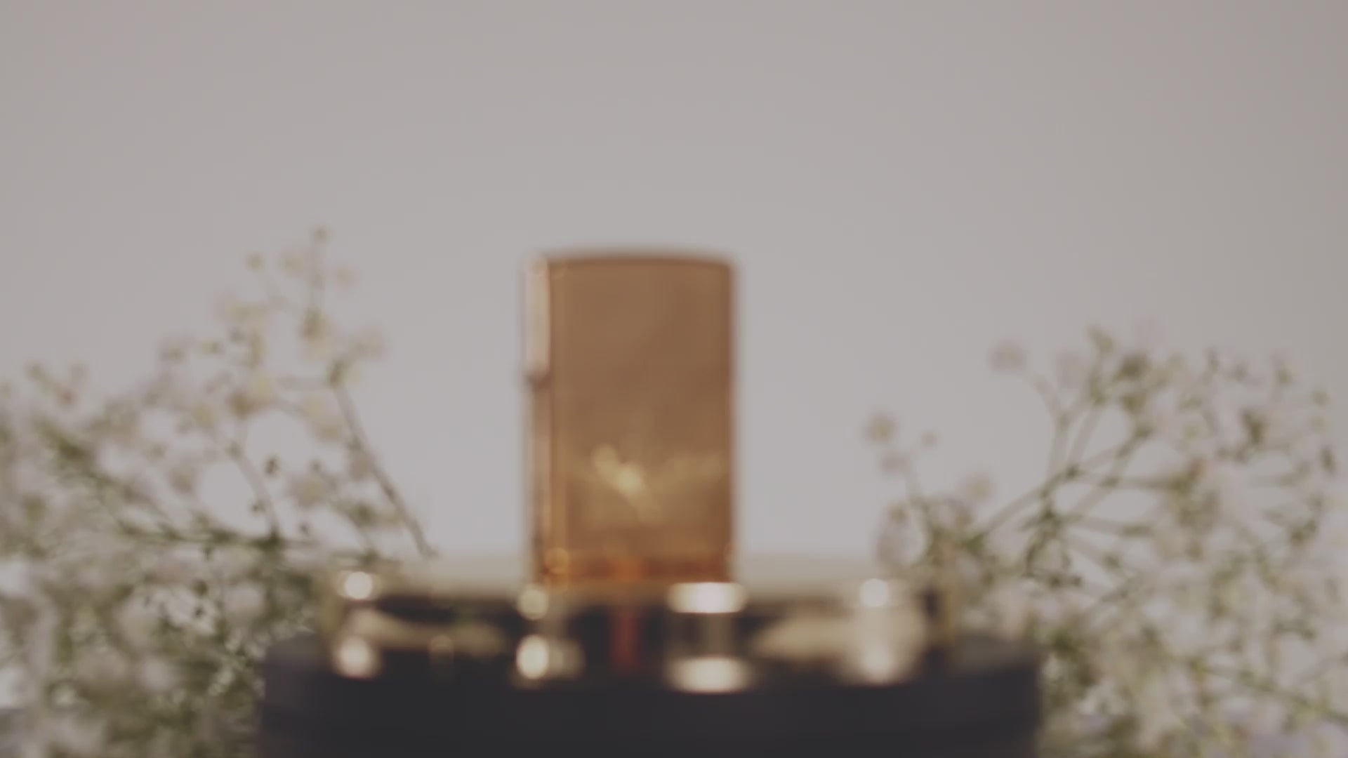 Queen of Bud Golden Legacy Zippo