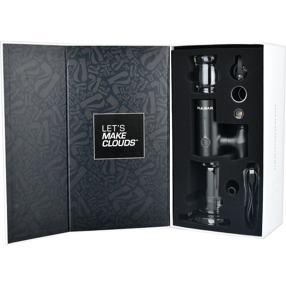 Front view of the APX eRig  3200mAh, displayed open with its accessories against a dark, patterned background.