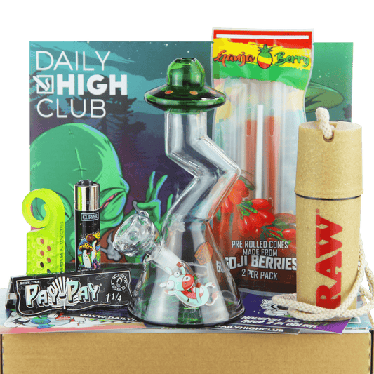 Daily High Club Box "Alien Invasion" Smoking Box