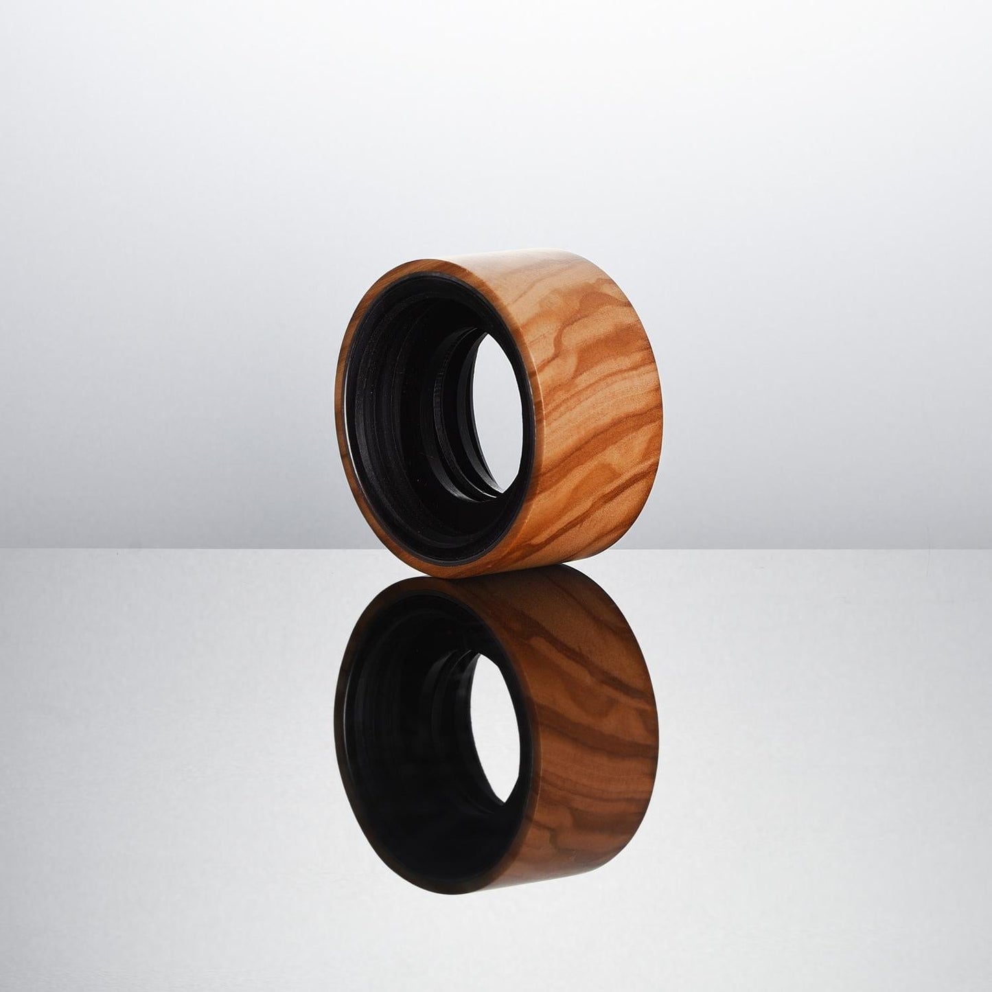 Vitaeglass Connector Ring Olive Wood Ring