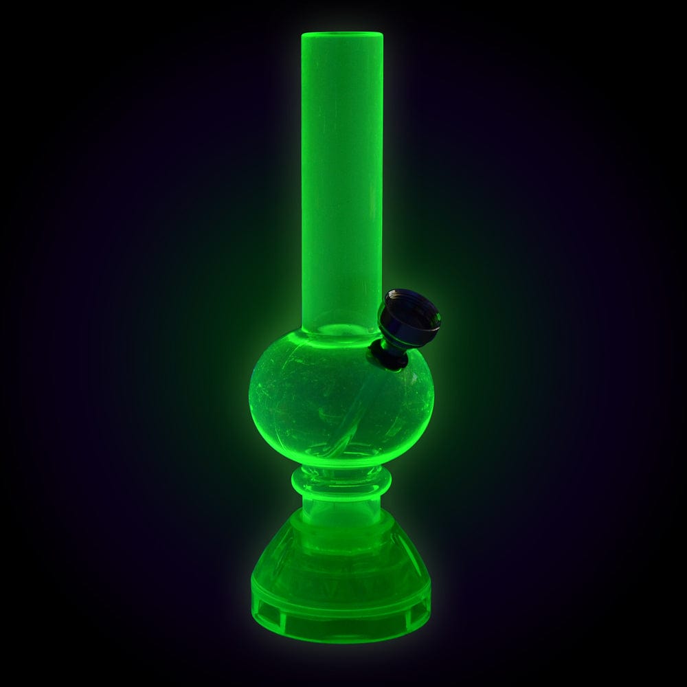 A front view of the 6.75” Mini Acrylic Water Pipe w/ Grinder Base, showcasing its clear, green acrylic construction.