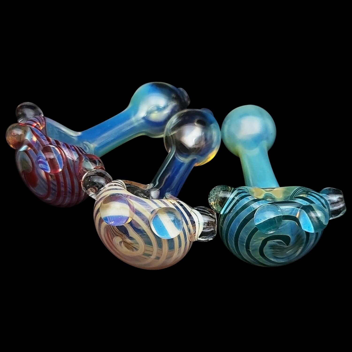Front view of the “Spiral Marble Head” Glass Spoon Pipe, showcasing a blue and white marbled head connected to a clear glass body.
