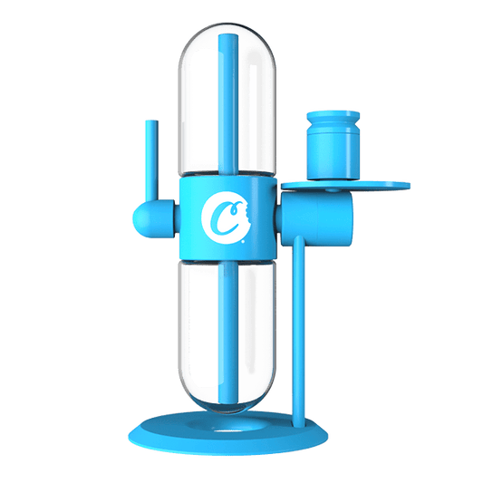 Front view of the Cookies X Stündenglass Gravity Infuser, showcasing its clear glass design and cylindrical shape on a plain background.