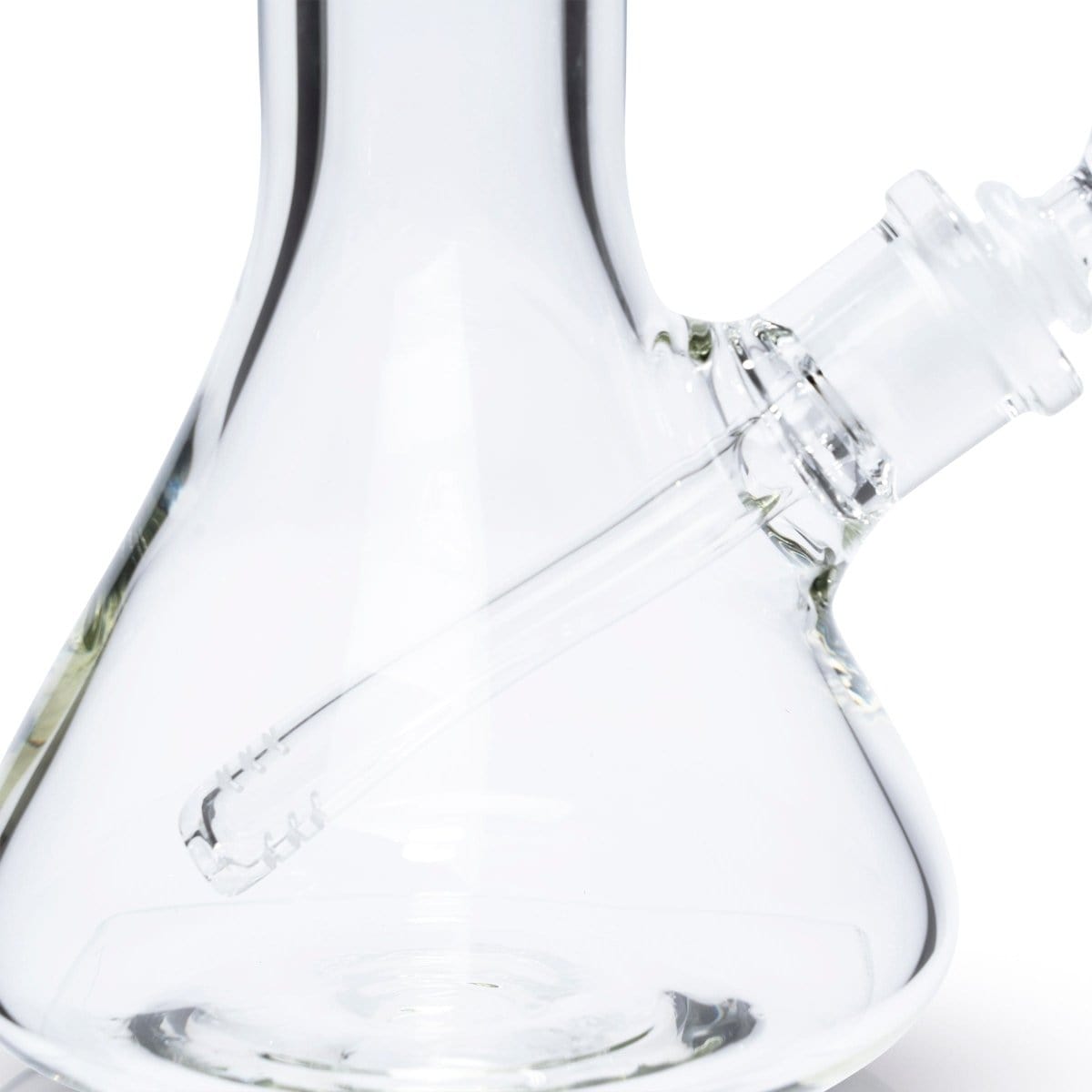 Front view of the 18 Inch Tank MAX, a clear glass beaker with a simple, streamlined design.